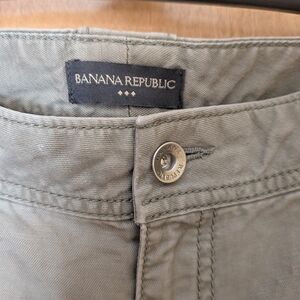 Banana Republic Women's Khaki Pants, Size 12